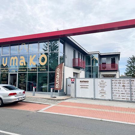 פראג Rumako Apartments מראה חיצוני תמונה