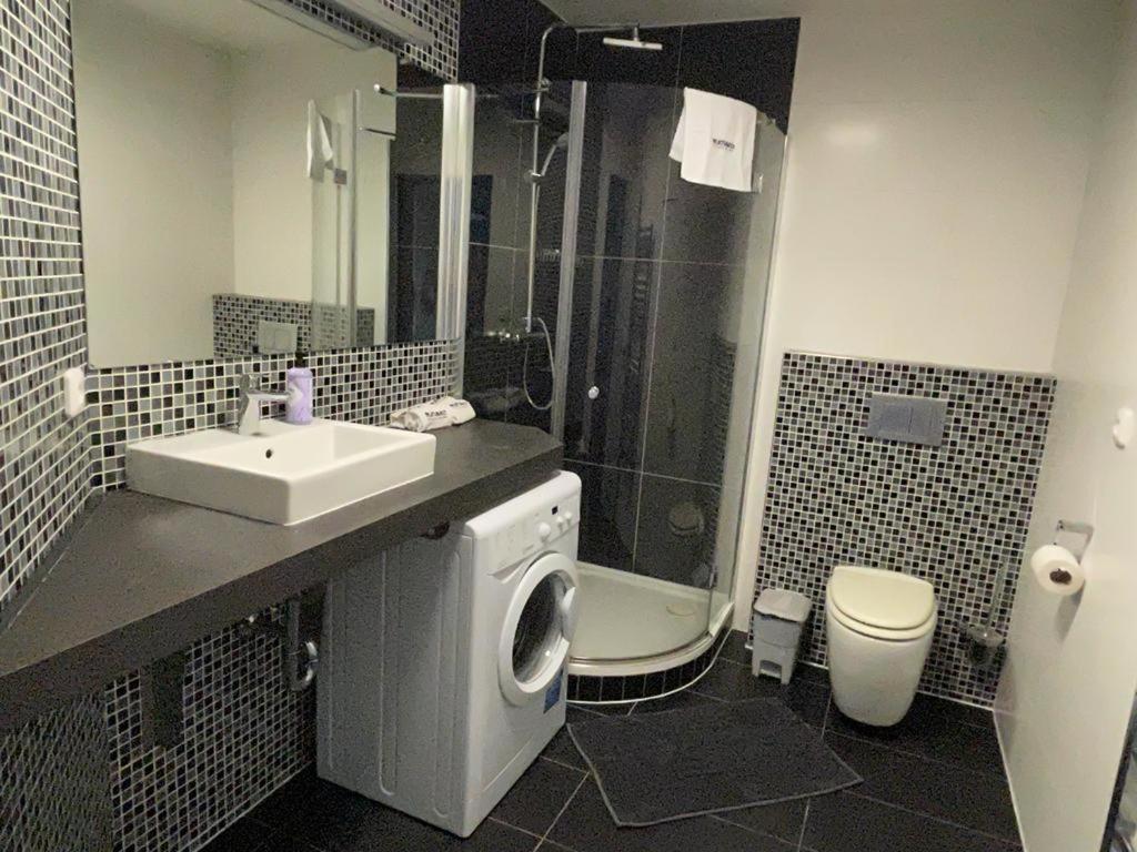 פראג Rumako Apartments מראה חיצוני תמונה